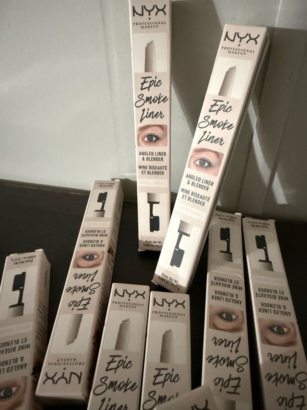 NYX Epic Smoke Liner — White